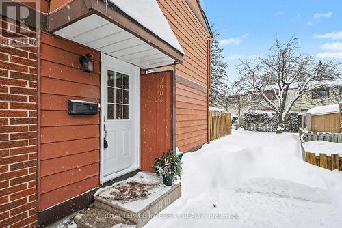 61 - 2003 Falkirk Crescent, Ottawa, ON - Outdoor With Exterior