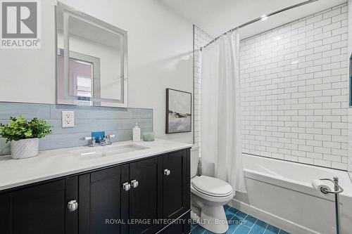 1231 Clothier Court, Ottawa, ON - Indoor Photo Showing Bathroom