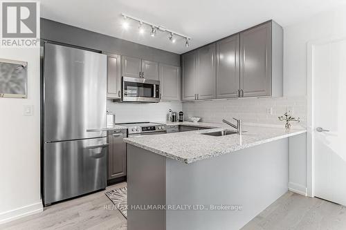 1810 - 381 Front Street W, Toronto, ON - Indoor Photo Showing Kitchen With Upgraded Kitchen