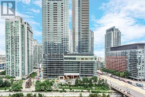1810 - 381 Front Street W, Toronto, ON - Outdoor With Facade