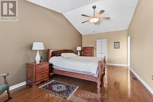 578 Sycamore Street, Kingston (South Of Taylor-Kidd Blvd), ON - Indoor Photo Showing Bedroom