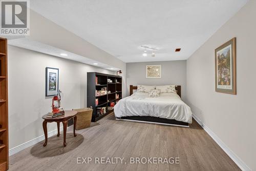 578 Sycamore Street, Kingston (South Of Taylor-Kidd Blvd), ON - Indoor Photo Showing Bedroom