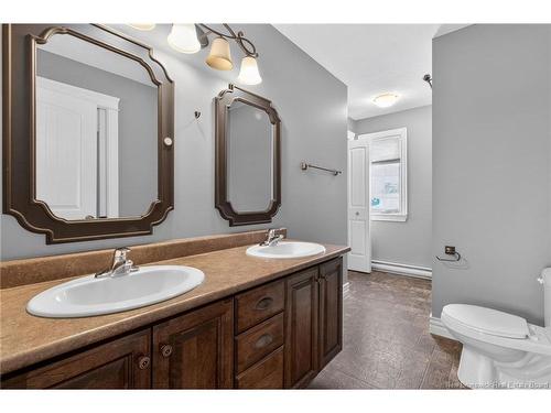 67 Rainford Crt, Moncton, NB 