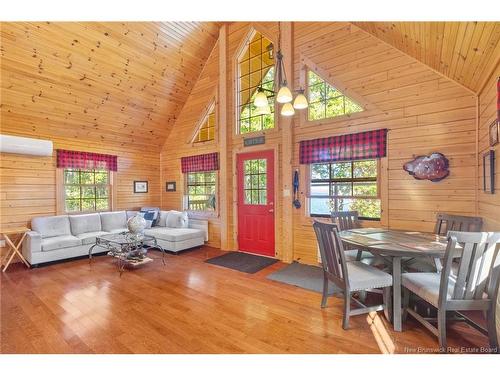 602 Cox Point Rd, Cumberland Bay, NB 