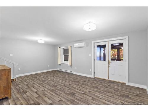 602 Cox Point Rd, Cumberland Bay, NB 