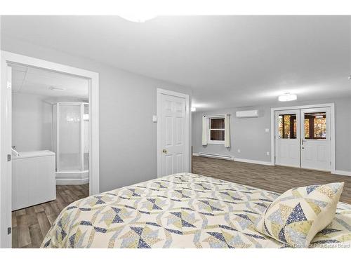 602 Cox Point Rd, Cumberland Bay, NB 