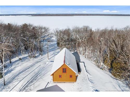 602 Cox Point Rd, Cumberland Bay, NB 