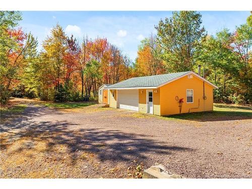 602 Cox Point Rd, Cumberland Bay, NB 