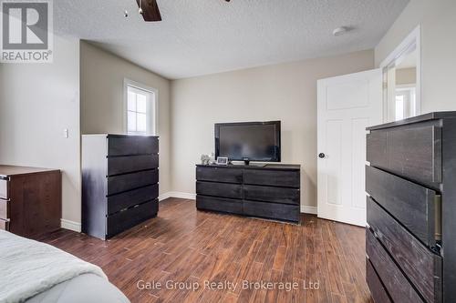 1444 Dunkirk Avenue, Woodstock (Woodstock - North), ON - Indoor Photo Showing Bedroom