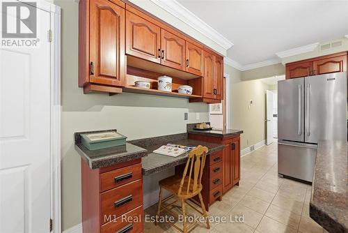 28 Weneil Drive, Hamilton (Freelton), ON - Indoor Photo Showing Kitchen
