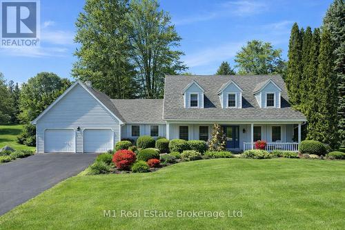 28 Weneil Drive, Hamilton (Freelton), ON - Outdoor With Deck Patio Veranda With Facade