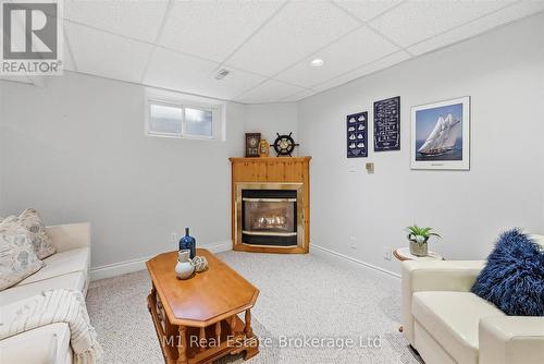 28 Weneil Drive, Hamilton (Freelton), ON - Indoor Photo Showing Living Room With Fireplace