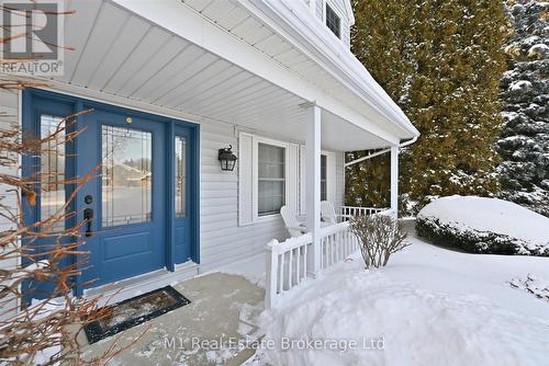 28 Weneil Drive, Hamilton (Freelton), ON - Outdoor With Deck Patio Veranda