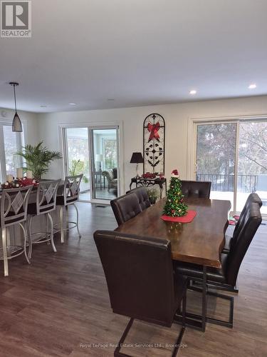 184 Dundas Street E, Hamilton (Waterdown), ON - Indoor