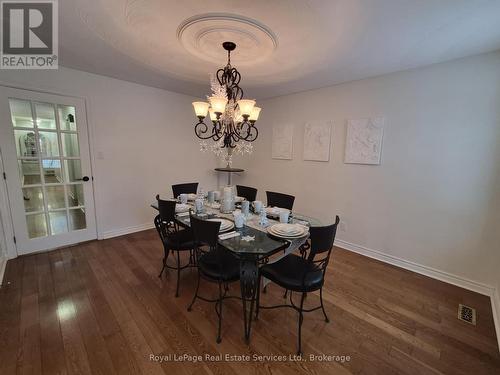 184 Dundas Street E, Hamilton (Waterdown), ON - Indoor Photo Showing Dining Room