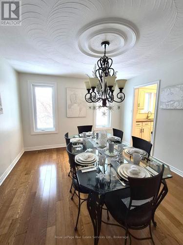184 Dundas Street E, Hamilton (Waterdown), ON - Indoor Photo Showing Dining Room