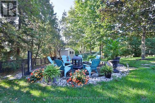 184 Dundas Street E, Hamilton (Waterdown), ON - Outdoor