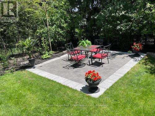 184 Dundas Street E, Hamilton (Waterdown), ON - Outdoor