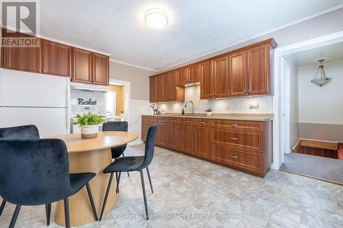 9 Caroline Street E, Huntsville (Chaffey), ON - Indoor