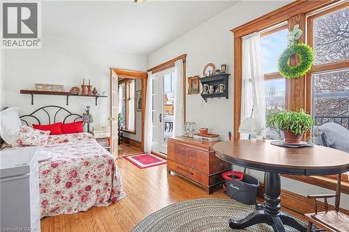 1316 E King Street E, Hamilton, ON - Indoor Photo Showing Bedroom