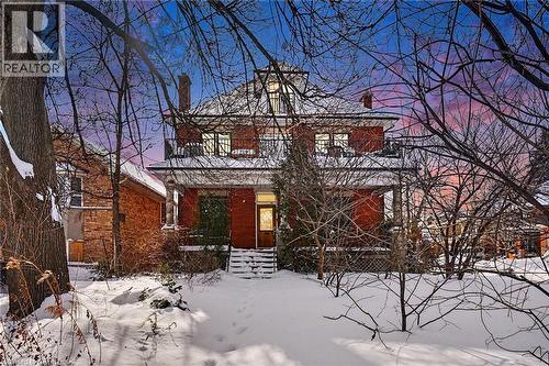 1316 E King Street E, Hamilton, ON - Outdoor