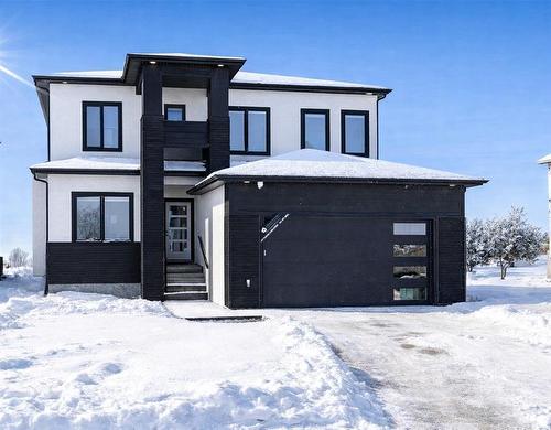 Home is similar, but might not be exact. - 72 Dave'S Cove, West St Paul, MB - Outdoor