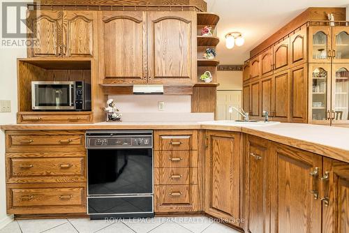 634 David Manchester Road, Ottawa, ON - Indoor Photo Showing Kitchen