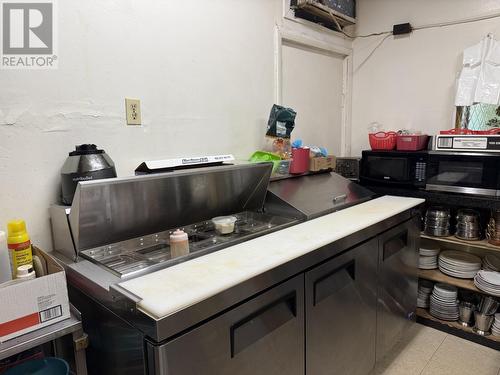 254 Bay St, Thunder Bay, ON 