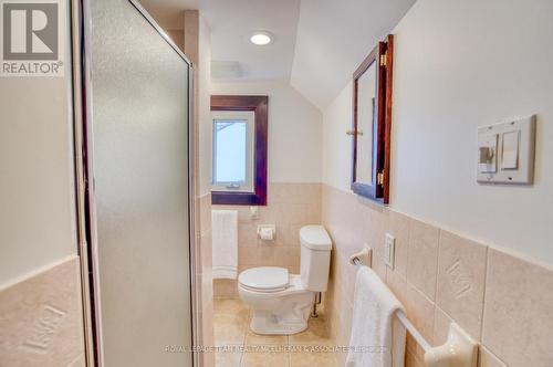 64 Fulton Avenue, Ottawa, ON - Indoor Photo Showing Bathroom