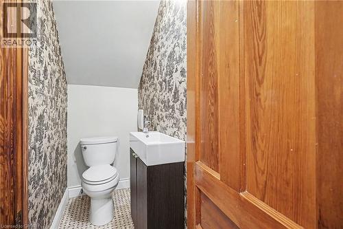 1316 E King Street E, Hamilton, ON - Indoor Photo Showing Bathroom