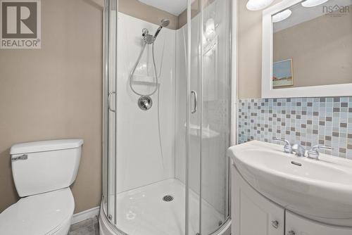 8554 Peggys Cove Road, Indian Harbour, NS - Indoor Photo Showing Bathroom