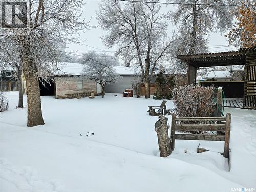 404 Brownlee Street, Herbert, SK - Outdoor