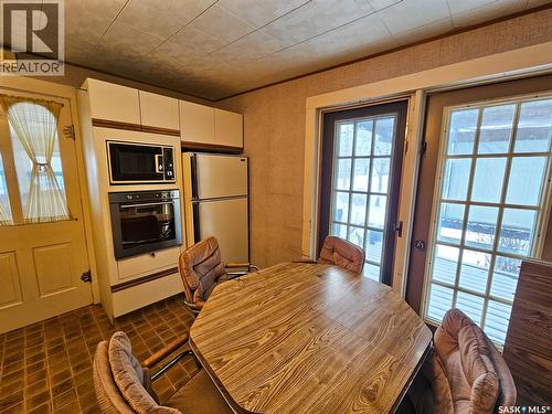 404 Brownlee Street, Herbert, SK - Indoor