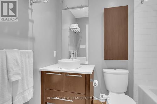 314 - 101 Richmond Road, Ottawa, ON - Indoor Photo Showing Bathroom