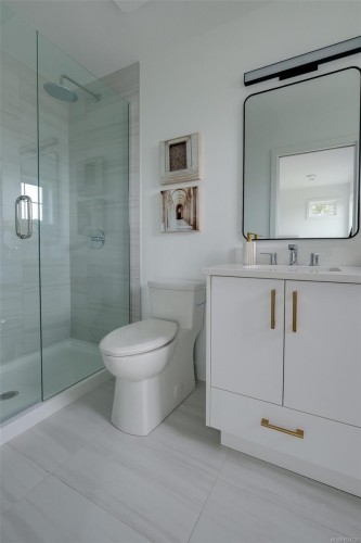 U12-3907 Cedar Hill Rd, Saanich, BC 