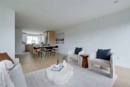 U12-3907 Cedar Hill Rd, Saanich, BC 