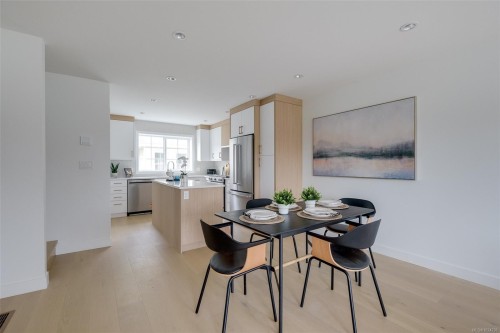 U12-3907 Cedar Hill Rd, Saanich, BC 