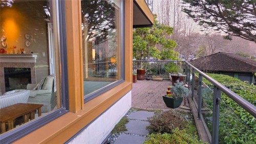 108-5329 Cordova Bay Rd, Saanich, BC - Outdoor With Exterior