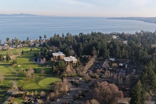 108-5329 Cordova Bay Rd, Saanich, BC - Outdoor With Body Of Water With View
