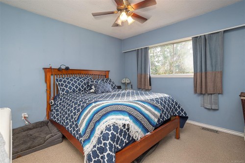 2139 Hemer Rd, Nanaimo, BC 