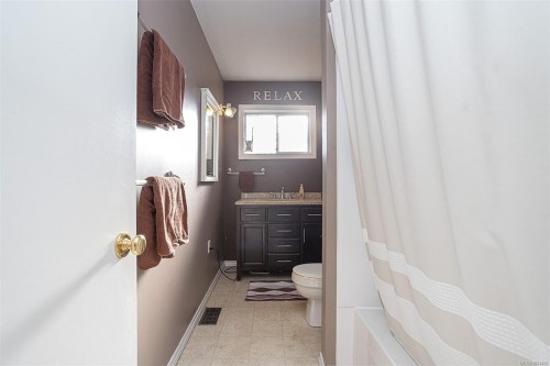 2139 Hemer Rd, Nanaimo, BC 