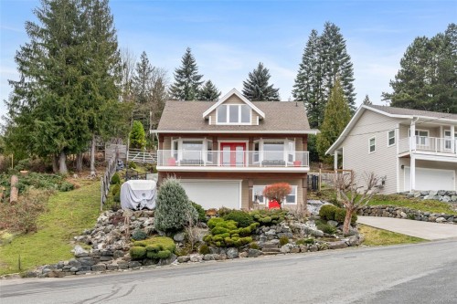 279 Castley Hts, Lake Cowichan, BC 