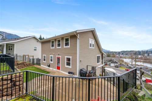 279 Castley Hts, Lake Cowichan, BC 