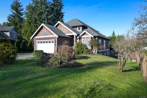 2510 Boompond Rd, Mill Bay, BC 