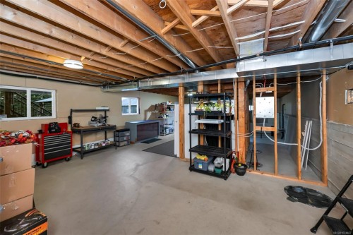 2510 Boompond Rd, Mill Bay, BC 