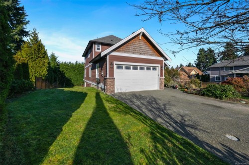 2510 Boompond Rd, Mill Bay, BC 