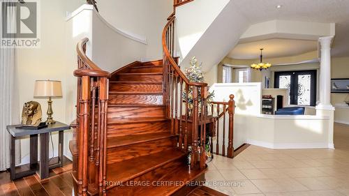 79 Sovereign'S Gate, Barrie, ON - Indoor Photo Showing Other Room