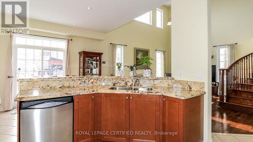 79 Sovereign'S Gate, Barrie, ON - Indoor Photo Showing Kitchen With Double Sink