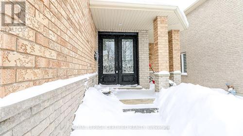 79 Sovereign'S Gate, Barrie, ON - Outdoor