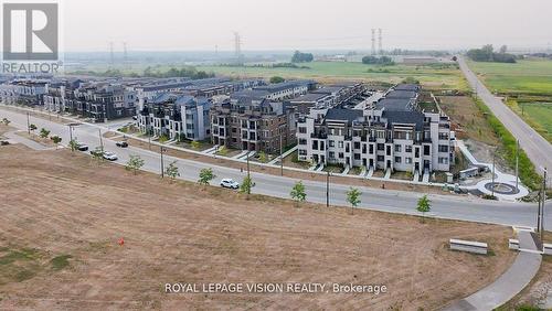 74 CASPIAN SQUARE  Clarington, ON L1C 7G4